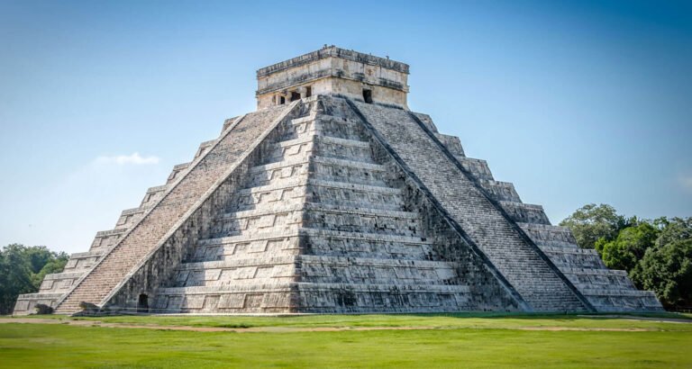 chichen-itza-pyramid